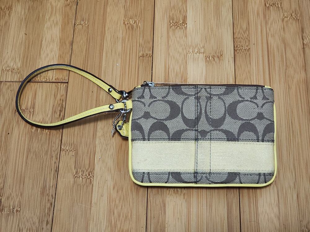 COACH 40028 Legacy Stripe Yellow Brown Monogram Zip Leather Wristlet Tag 6” X 4”